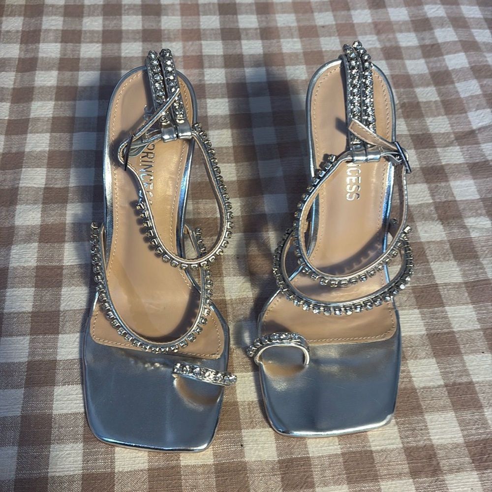 Silver Rhinestone Strappy Heels by Soul Princess NWOT 7.5